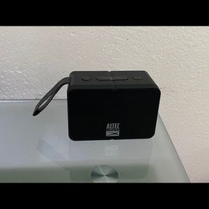 Altec Lansing speaker